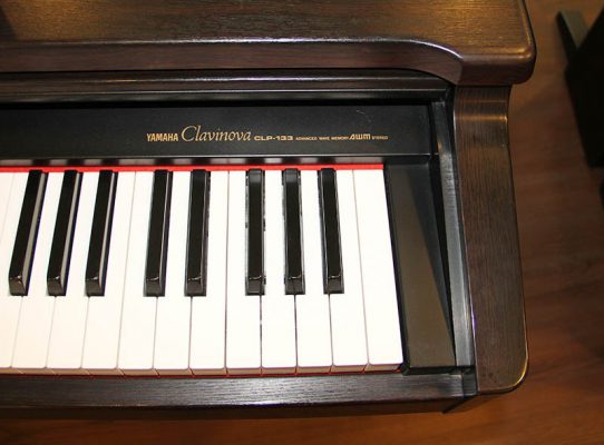 Yamaha CLP133 - Ảnh 2